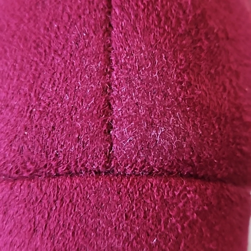 Katliu Red Faux Suede Heeled Boots NIB - Picture 11 of 14